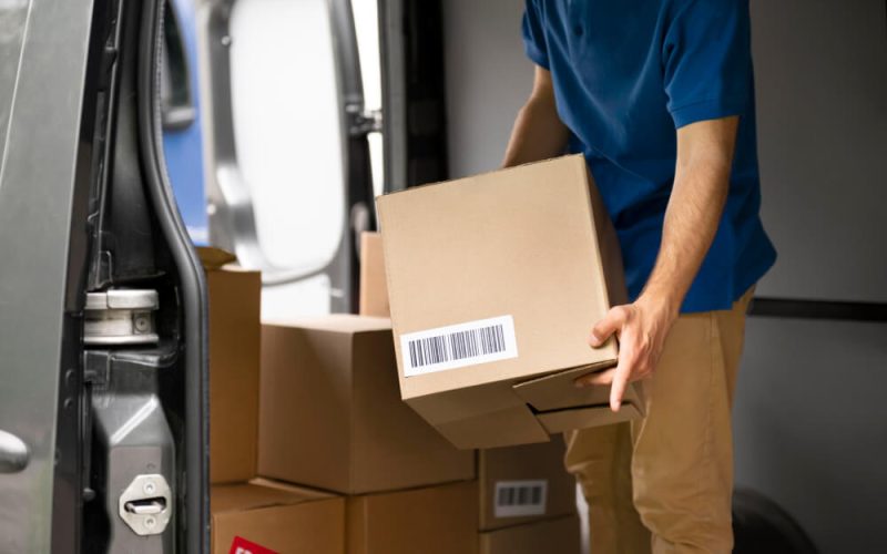 Pacco smarrito: cosa fare, come segnalare il problema e tempi di risoluzione